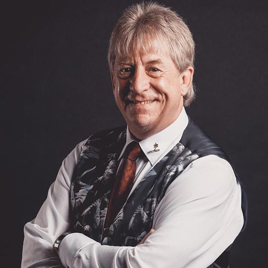 Portrait von  J&uuml;rgen Knobloch