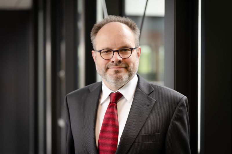 Portrait von  Prof. Dr. Frank Uek&ouml;tter